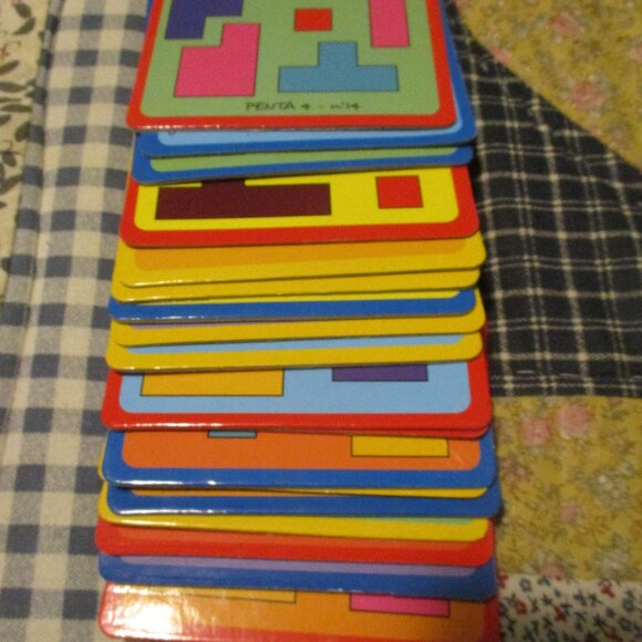 Winomino Wooden puzzle game by Gigamic - Picture 4 of 5